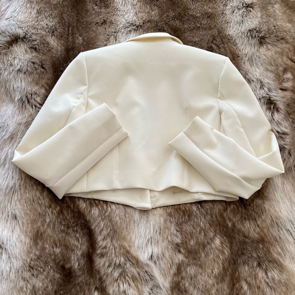 Zara NWOT Cropped Blazer Size Small 🍦 - Picture 5 of 8